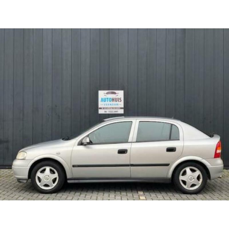 Opel Astra 1.6-16V Club AUTOMAAT ! ALLE INRUIL MOGELIJK !