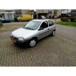 Opel corsa 1.0 12v city nieuwe apk tot 8-1-2021