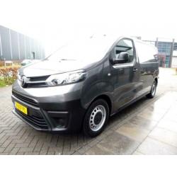 Toyota PROACE Shuttle Medium 1.6 D-4D 115pk / € 255,- P/M