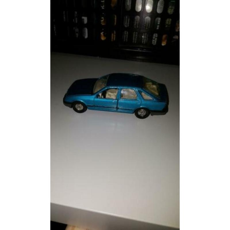 Oude Corgi Toy Ford Sierra 2.3 Ghia