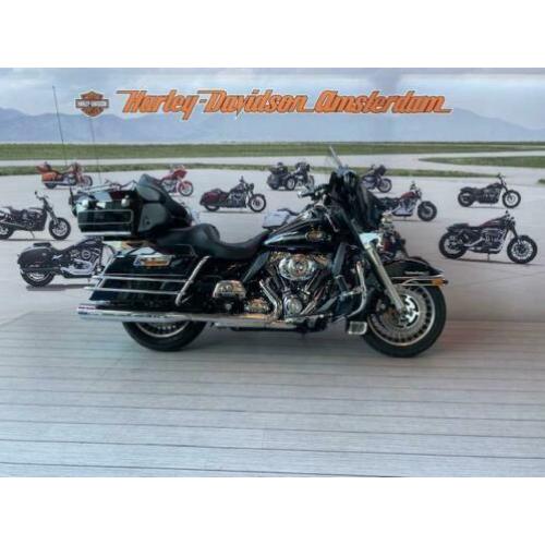 Harley-Davidson FLHTCUI Ultra Classic Electra (bj 2010)