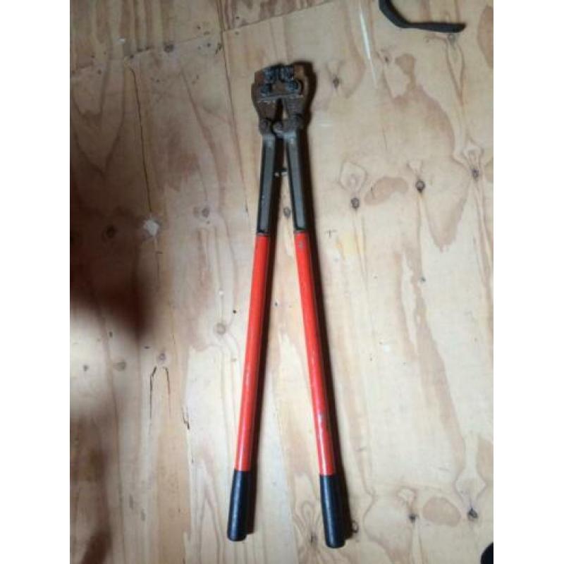 betonschaar kniptang knip tang gereedschap nijptang