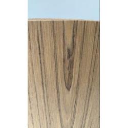 Teak alpi fineer 62x32 cm 28 vel voorraad