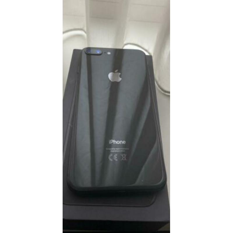 iPhone 8Plus 64GB