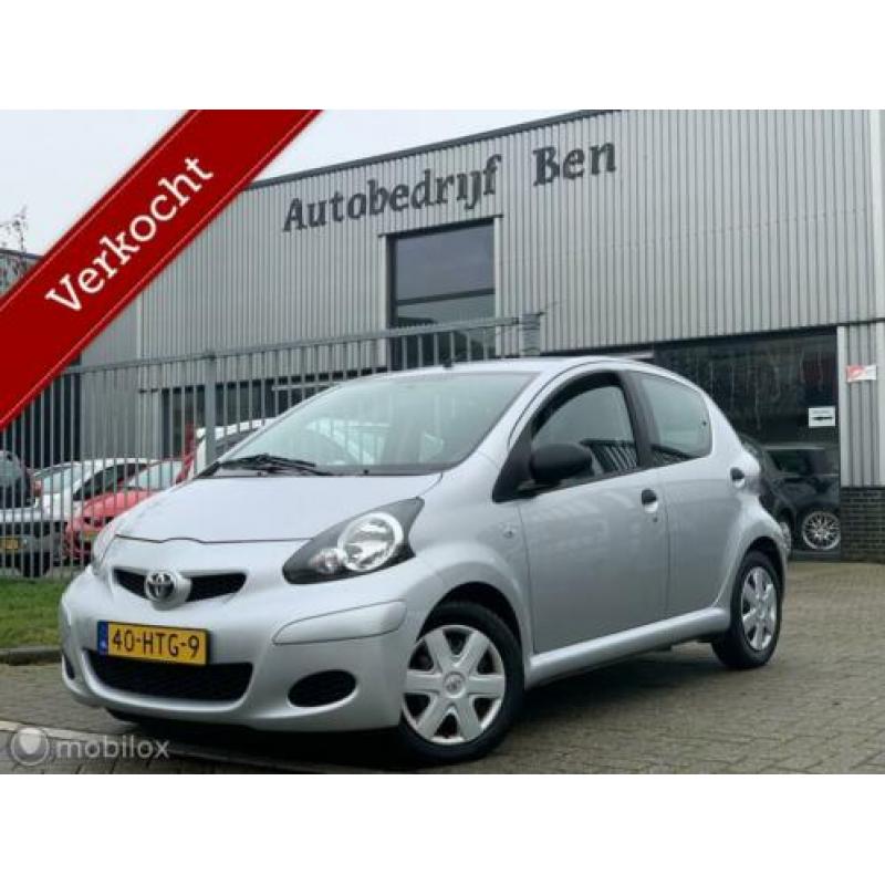 Toyota Aygo 1.0-12V Comfort // 1e eigenaar // airco !