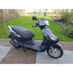 Piaggio Fly 2016 brom
