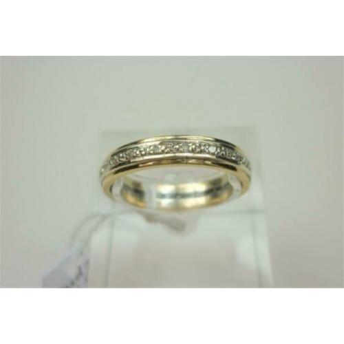 Ring goud met ca 0.15K diamanten / Z6245
