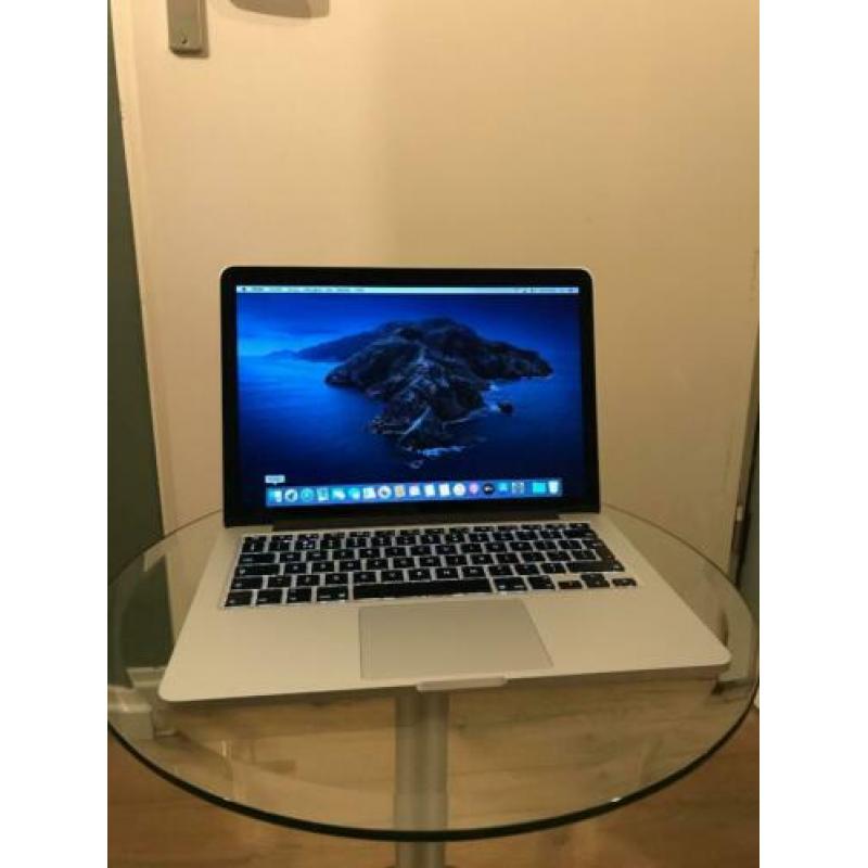 Prachtige Macbook Pro Retina 13 SSD in Nieuwstaat late 2012!