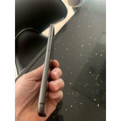 Iphone 8 plus Zo goed als nieuw met doos
