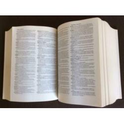 Dikke v Dale -Handwoordenboek Hedendaags Nederlands 1988