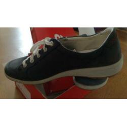 Veterschoen, merk ara, blauw, maat 42
