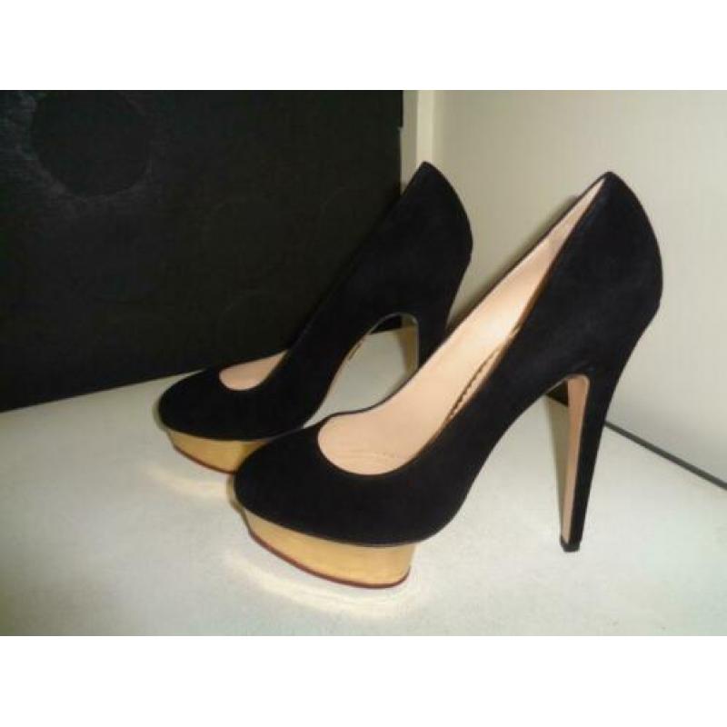 CHARLOTTE OLYMPIA zwarte suede pumps