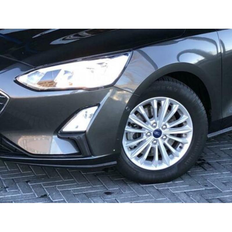 Ford Focus Wagon 1.0 EcoBoost Titanium Business | Navigatie