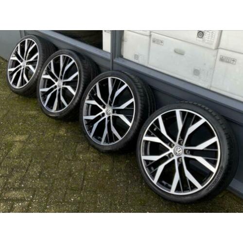 19 inch Originele Volkswagen Golf 7 GTI GTD R Santiago 5x112