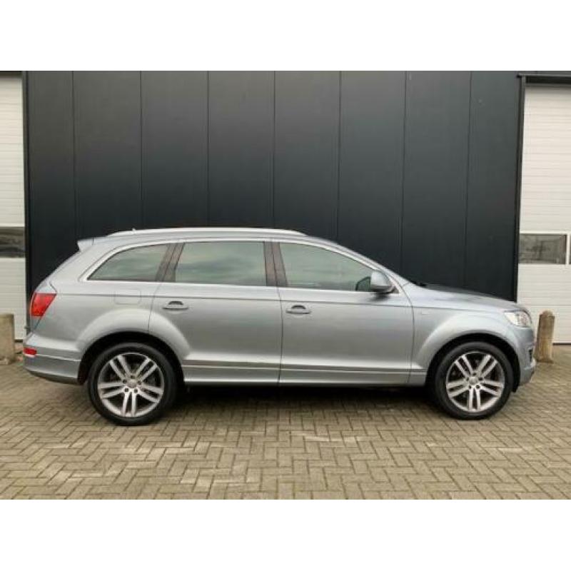 Audi Q7 3.0TDI QUATTRO 7PERS NAP/AUT/LEER/20'LMV/PANODAK/ETC