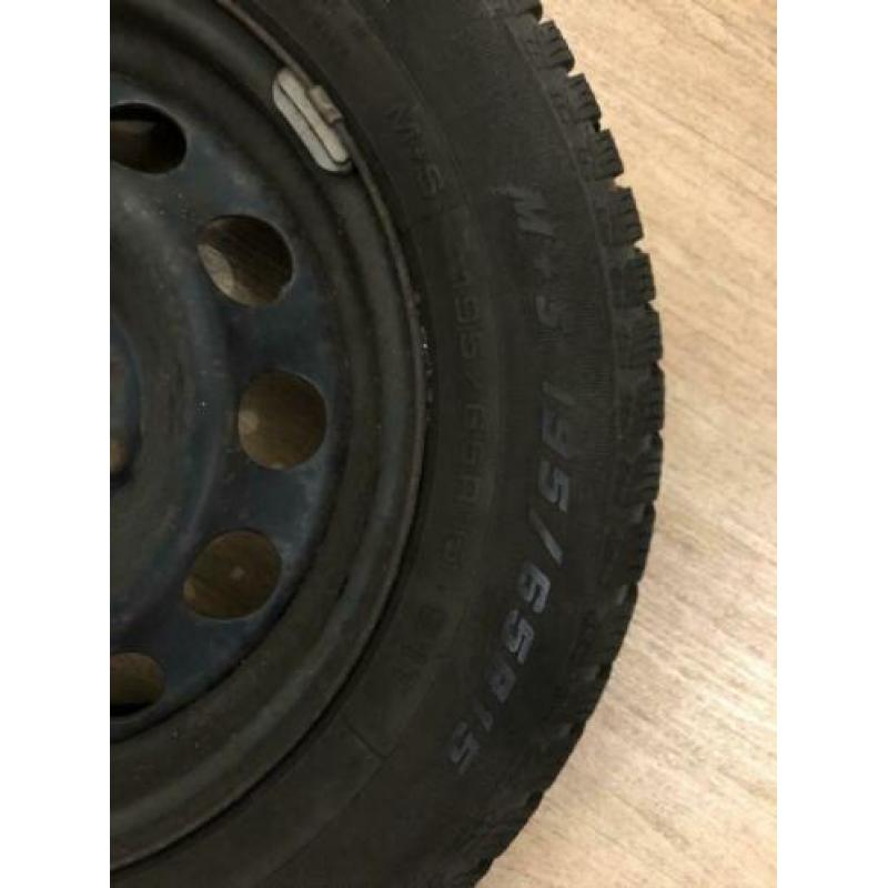 Goodyear winterbanden 195/65R15