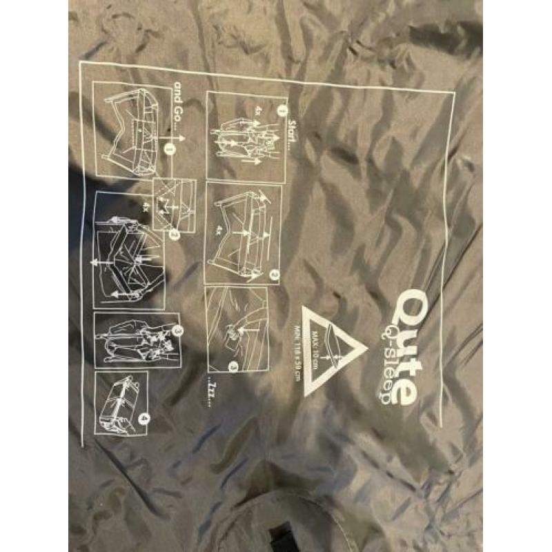 Qute campingbedje met matrasje