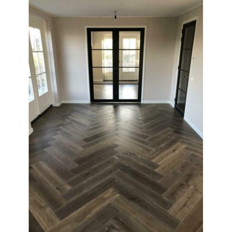 Visgraat vloer massieve planken 13mm mes en groef 15.5m2