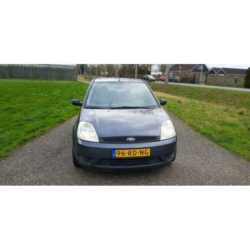 Ford Fiesta 1.4 Ghia 5DR 2005 NAP Nieuwe keuring Netjes&Fris