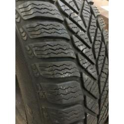 Goodyear winterbanden 195/65R15