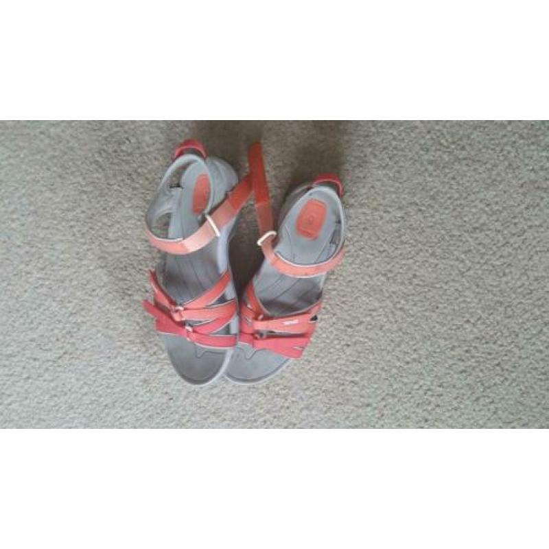 TEVA sandalen maat 39
