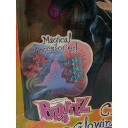 Bratz Cloe & Glowing Unicorn Pop NIEUW