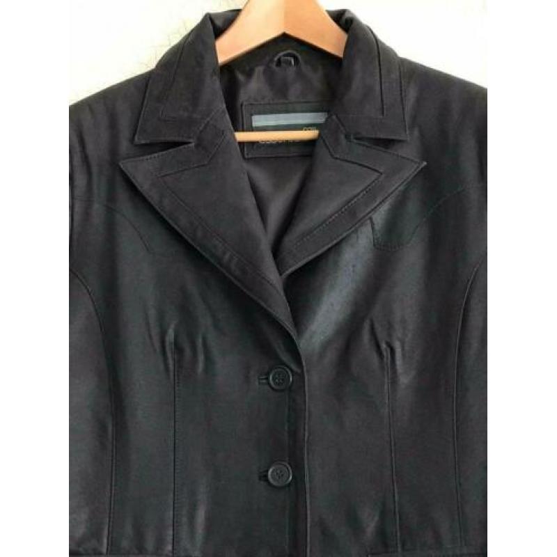 ESSENTIALS leder Jasje mt (44) NIEUW