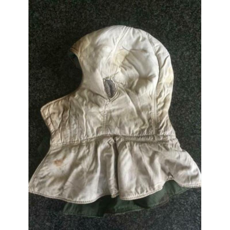 Originele Duitse splittertarn winter kopfhaube WO2