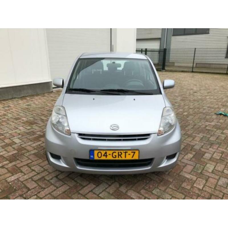 Daihatsu Sirion 2 1.0-12V Premium airco 2008 deurs