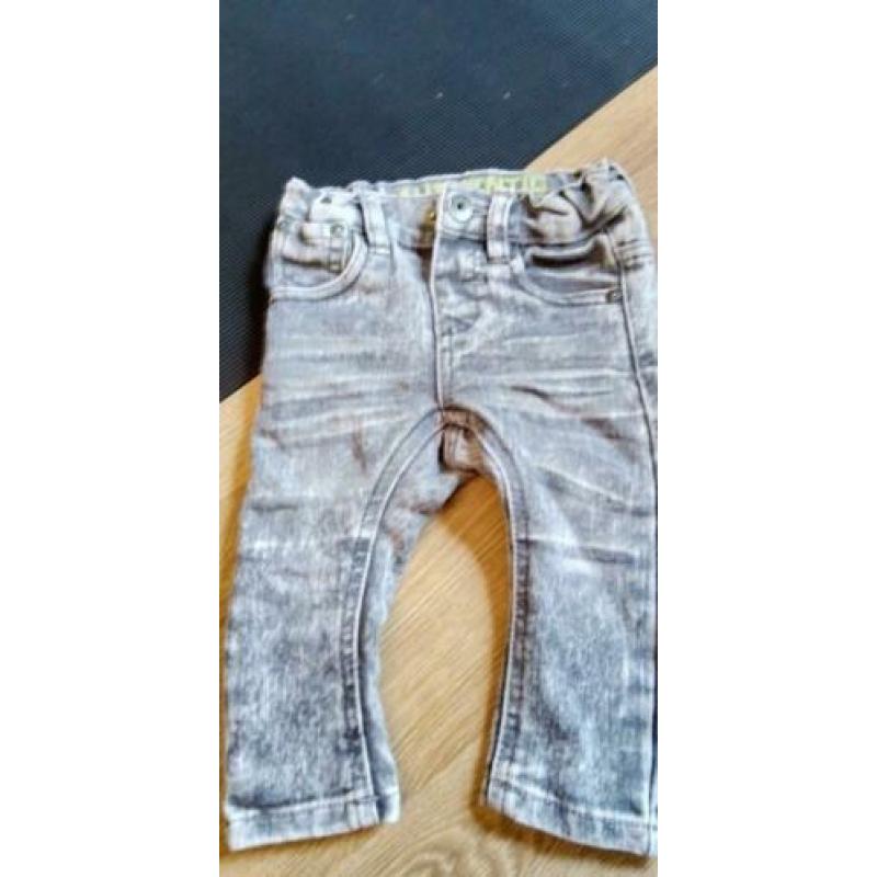 Setje maat 68, shirt en broek