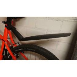 ZGAN MOUNTAINBIKE incl. SPATBORD EN SLOT