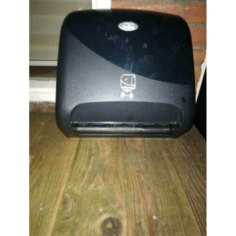 Handdoek dispenser zeepdispensers