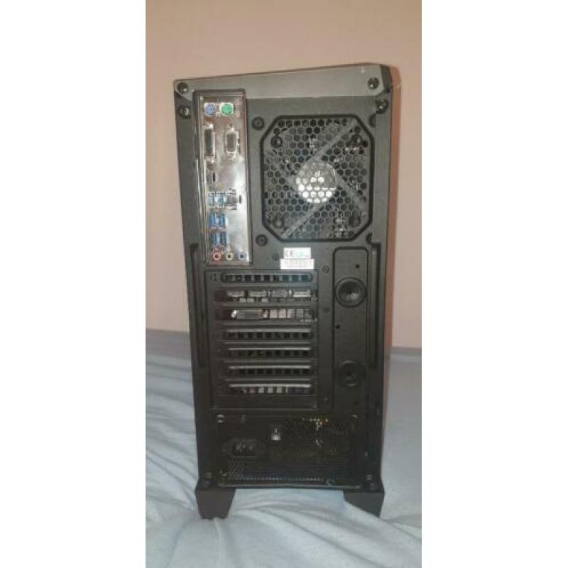 gaming pc / I5 6600K / GTX 1070 8GB / 16GB VENGEANCE RAM