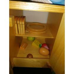 Houten kinder keukentje