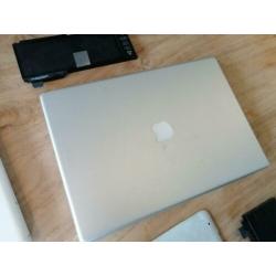 Partij MacBooks en iPads deels werkend deels voor onderdelen