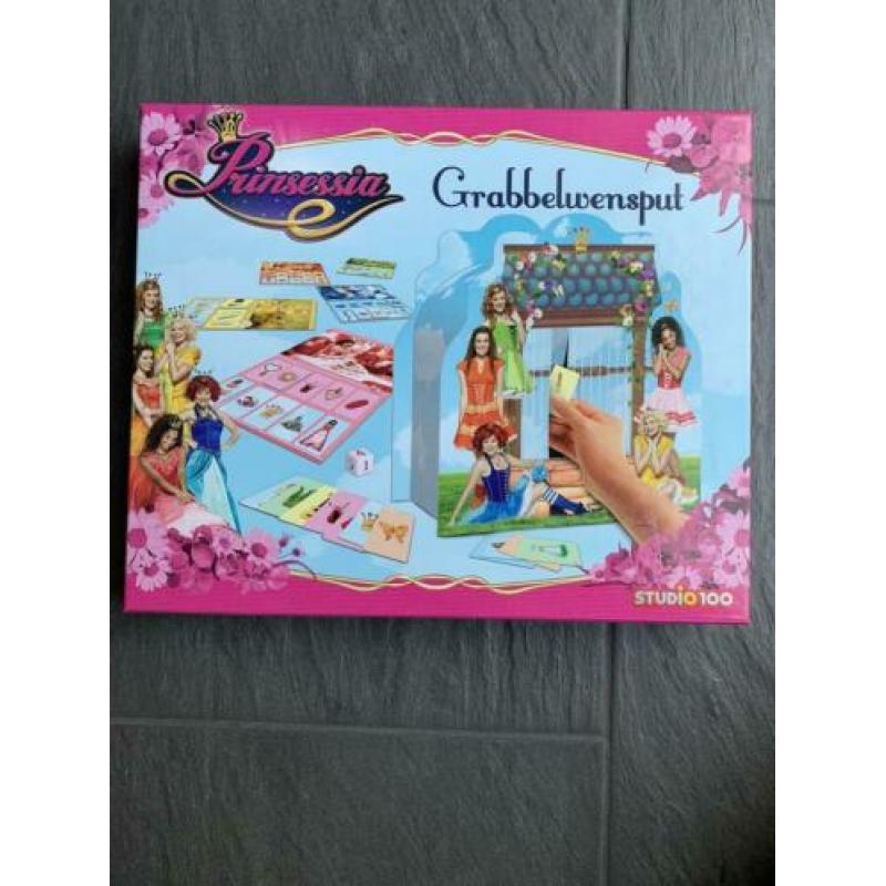 Diverse Puzzels en gezelschap spellen jeugd kind