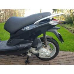 Piaggio Fly 2016 brom