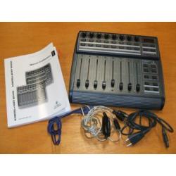 Behringer BCF 2000