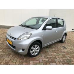 Daihatsu Sirion 2 1.0-12V Premium airco 2008 deurs