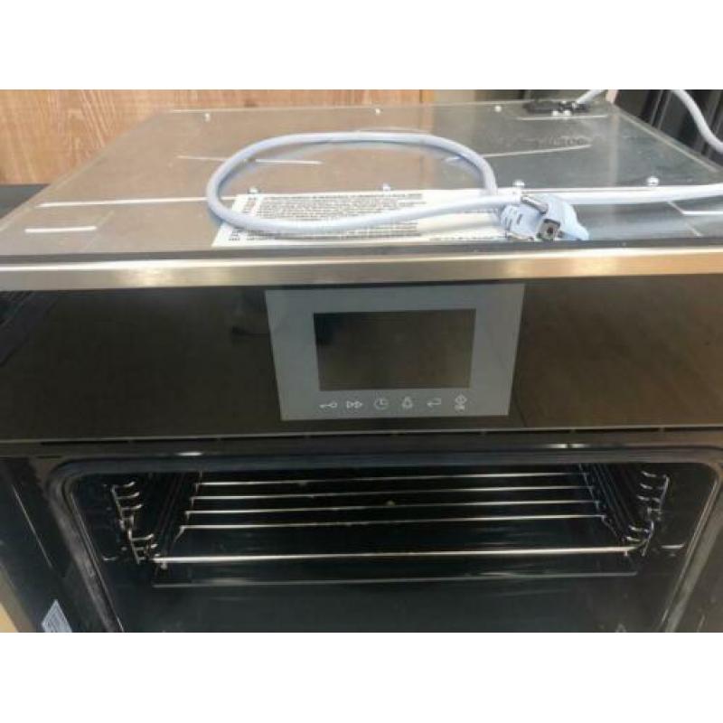 Nieuwe inbouw combi-oven met 1 jaar garantie
