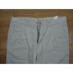 SALE !! KIOMI maat W33, zilvergrijze chino broek.