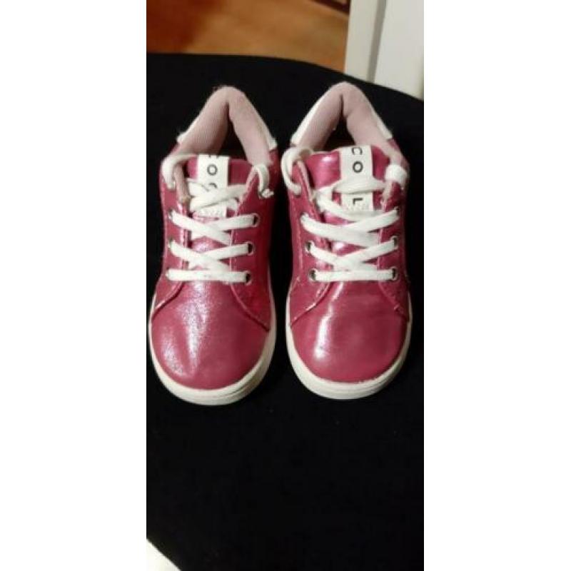 Kinderschoenen 24