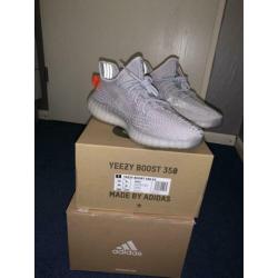 Yeezy boost 350 V2 Tail light maat 44