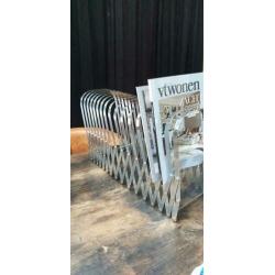 Vouwbare (tijdschriften) standaard