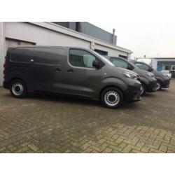 Toyota PROACE Shuttle Medium 1.6 D-4D 115pk / € 255,- P/M
