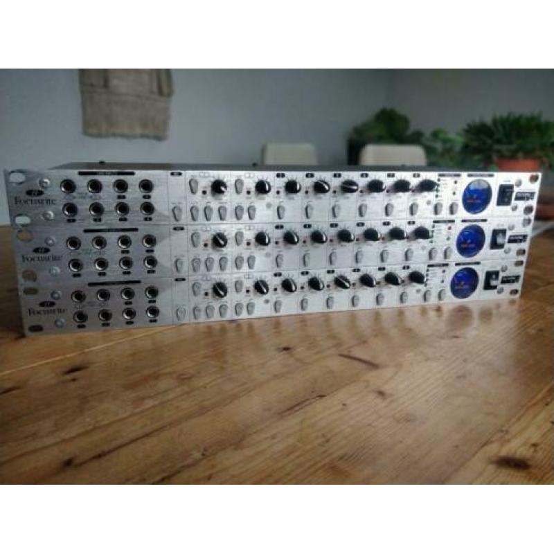 3x Focusrite Octopre Le mic preamp
