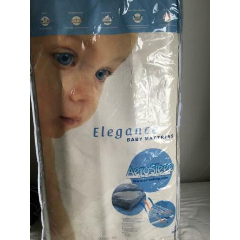 Aerosleep matras + matrasbeschermer, 60x120