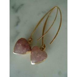 cranberry jade oorbellen met lange oorhaken