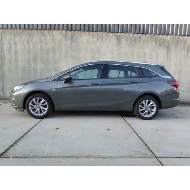 Opel Astra Sports Tourer 1.4 Turbo Business Executive Naviga