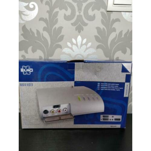 Scart -S - VHS -tulp switch 4 poorten
